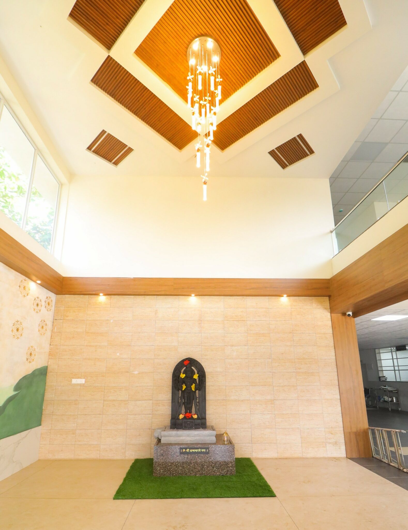 Learn and Train at Easy Ayurveda Hospital